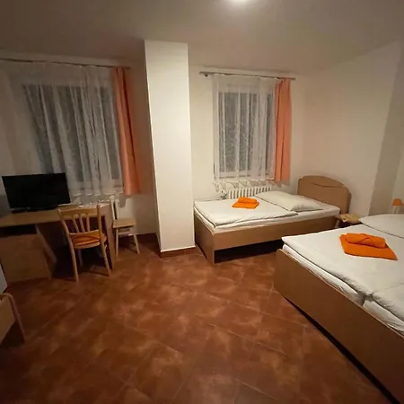 Vezka Guest house 3*